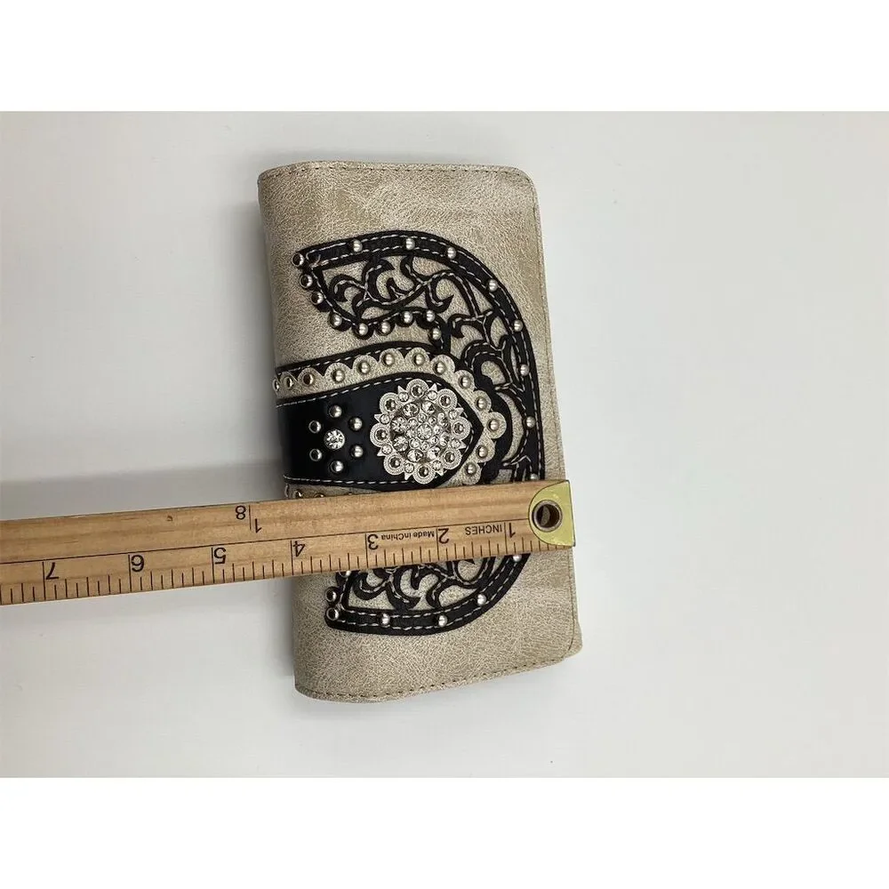 Unbrandred wallet beige